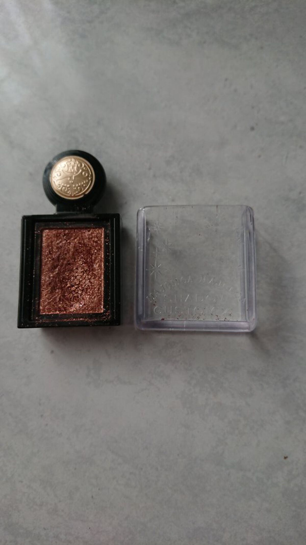 シャドーカスタマイズ (フローティング) BR324 光る角/MAJOLICA MAJORCA/単色アイシャドウを使ったクチコミ（1枚目）