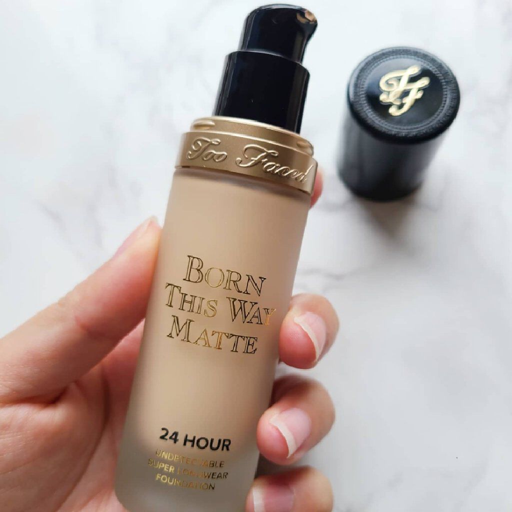 ボーン ディス ウェイ アンディテクタブル 24H マット ファンデーション ヌード/Too Faced/リキッドファンデーションを使ったクチコミ（2枚目）