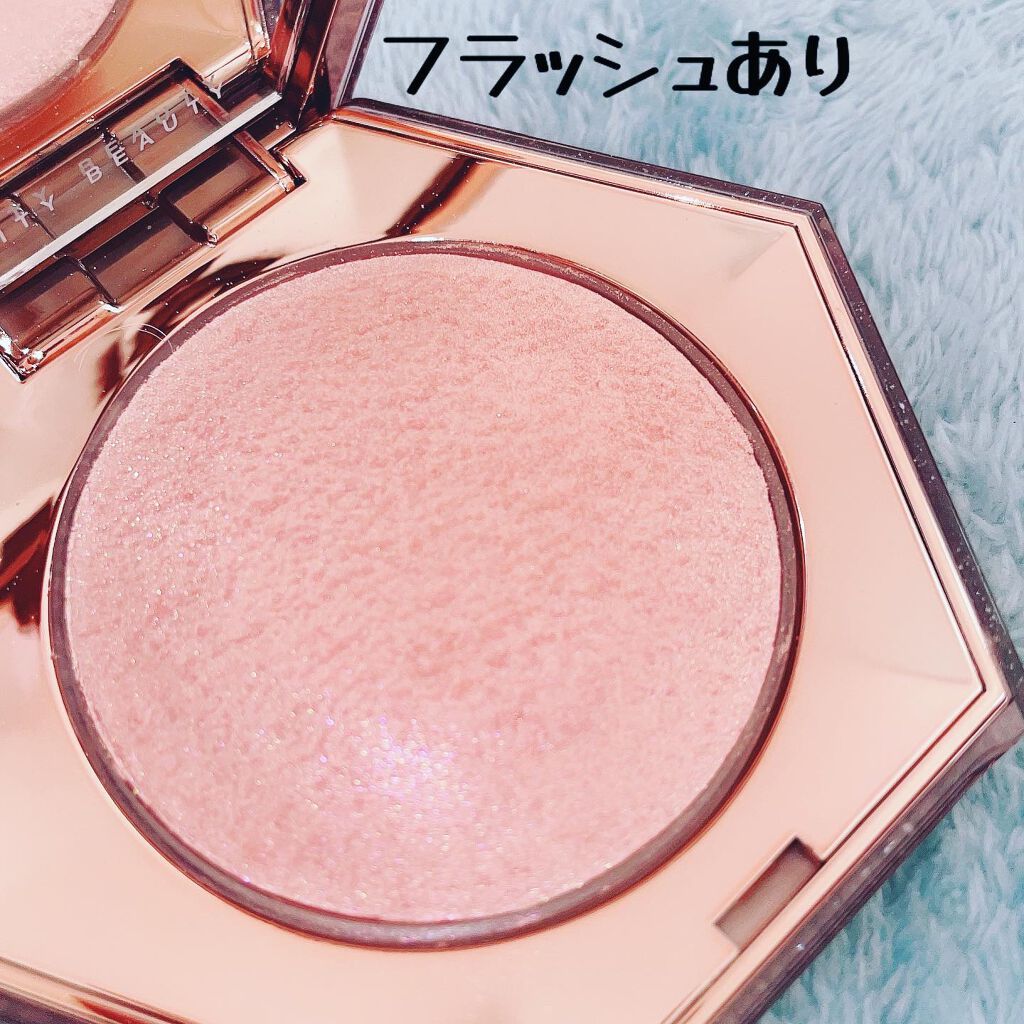 DIAMOND BOMB/FENTY BEAUTY BY RIHANNA/パウダーハイライトを使ったクチコミ(5枚目)