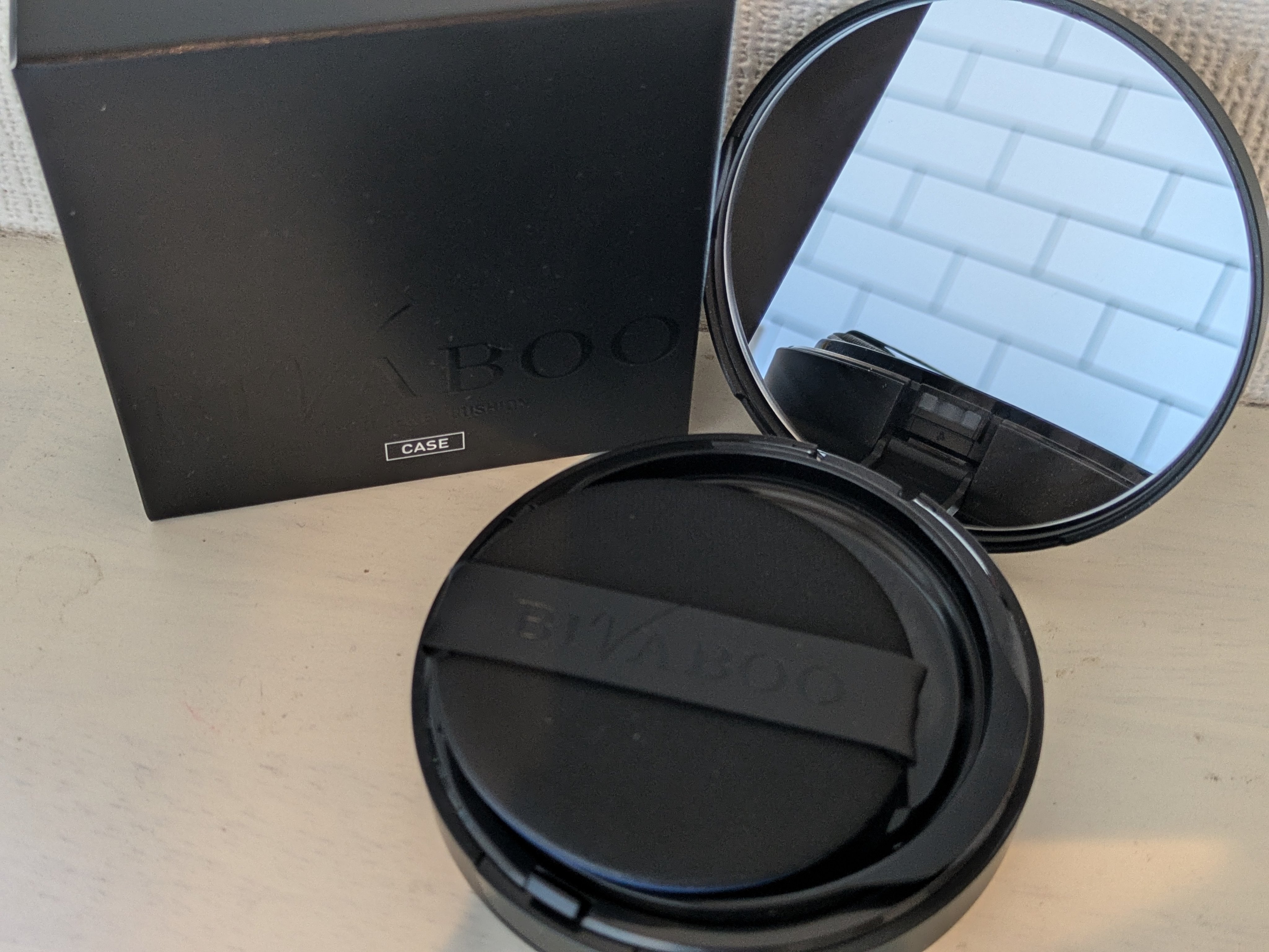 ベルベットジュエルクッション/BIVABOO/クッションファンデーションを使ったクチコミ（2枚目）