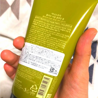 innisfree オリーブリアル クレンジングフォームのクチコミ「イニスフリー 
オリーブリアルクレンジングフォーム
150ml ¥1100位で購入しました☺︎.....」（2枚目）