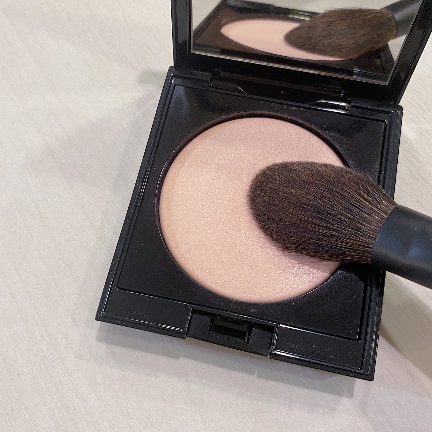 アディクション スキンリフレクト セッティングパウダー/ADDICTION/プレストパウダーを使ったクチコミ(3枚目)