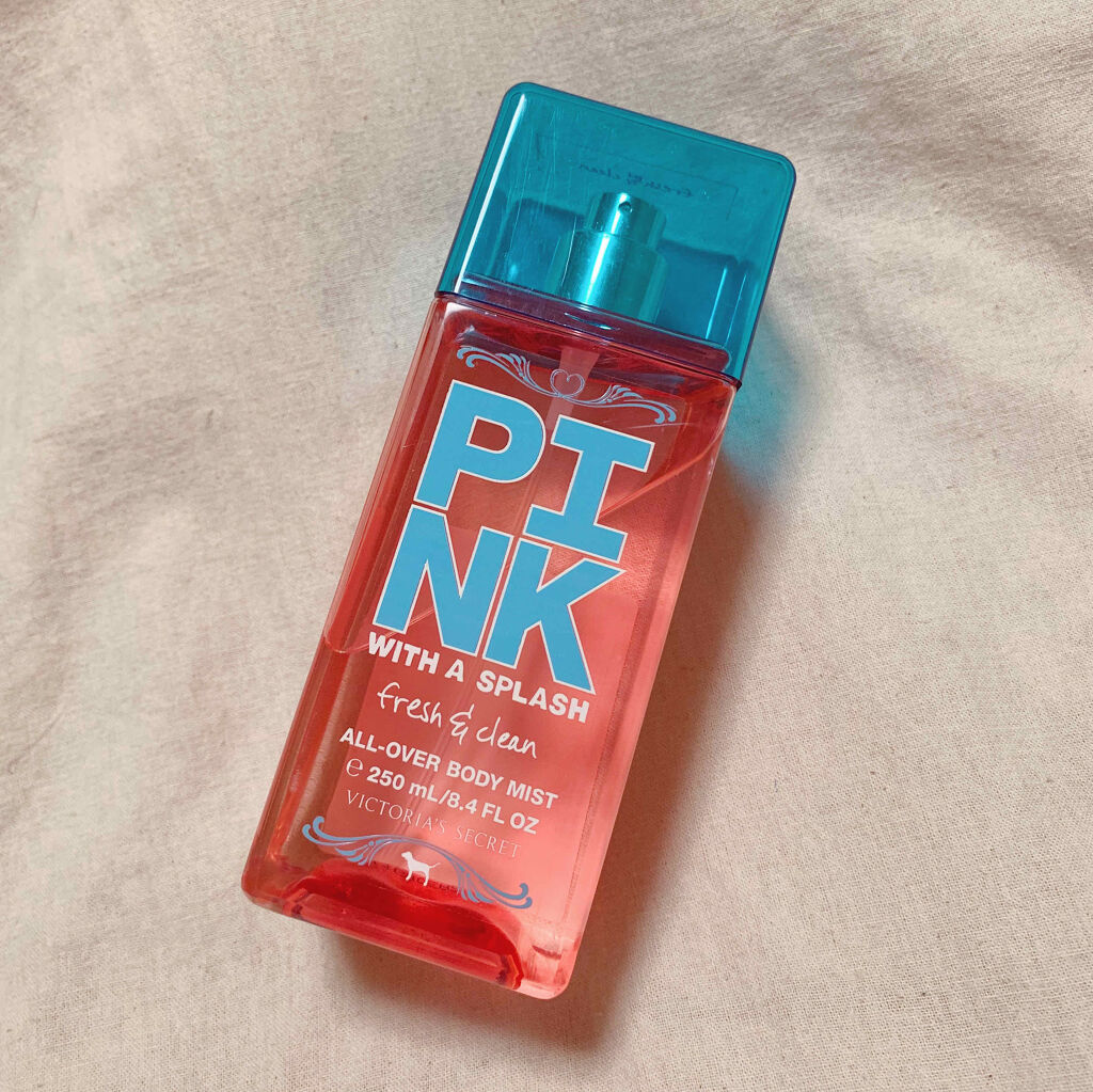 LIVE PINK/ヴィクトリアズ シークレット(海外)/香水(レディース)を使ったクチコミ（2枚目）