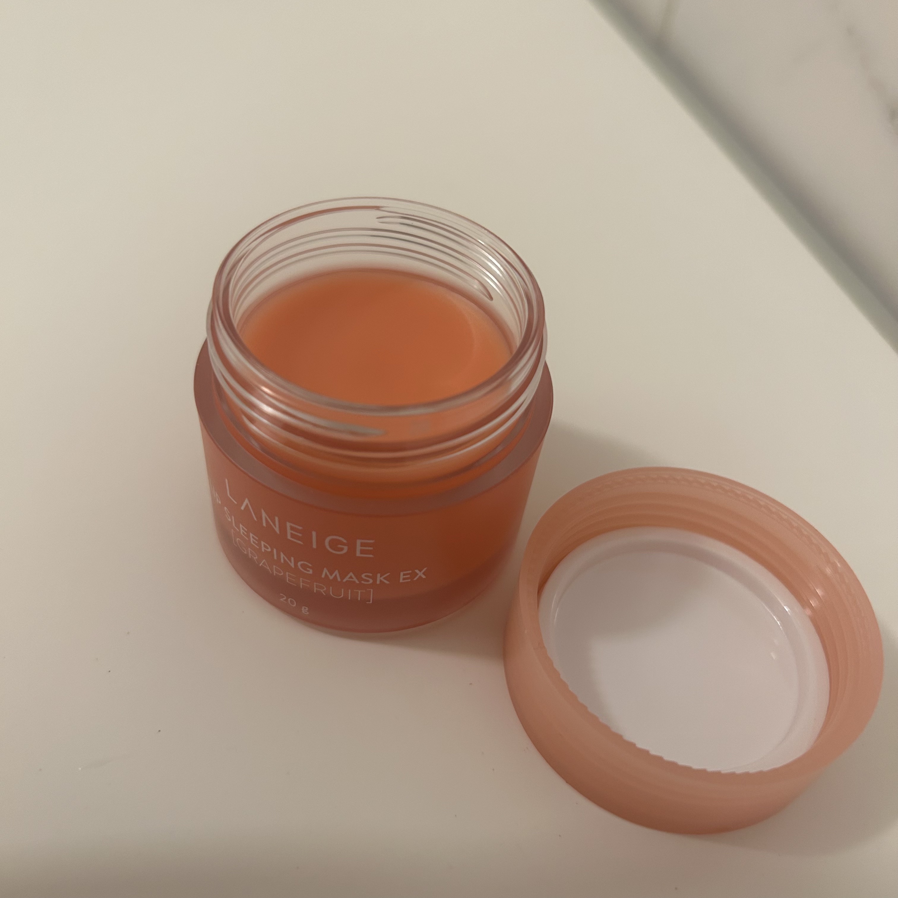 リップスリーピングマスク/LANEIGE/リップバームを使ったクチコミ（2枚目）