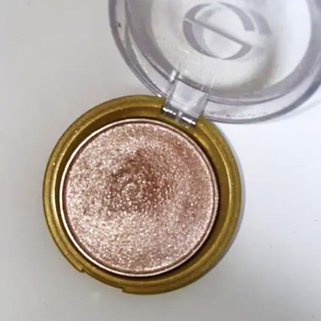 シャイニーシャドウ N/excel/単色アイシャドウを使ったクチコミ（1枚目）