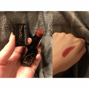 ルージュ アンリミテッド ラッカーシャイン＜2019年クリスマスコフレ限定＞/shu uemura/口紅を使ったクチコミ（2枚目）