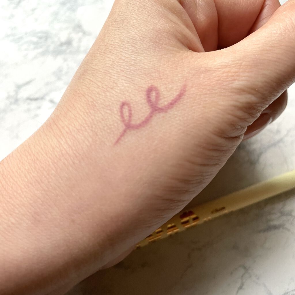 Creme Gel Liner/ColourPop/ペンシルアイライナーを使ったクチコミ（2枚目）