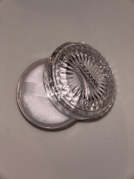 うるふわ仕上げパウダー 01 ルーセントベージュ/CEZANNE/ルースパウダーを使ったクチコミ(1枚目)