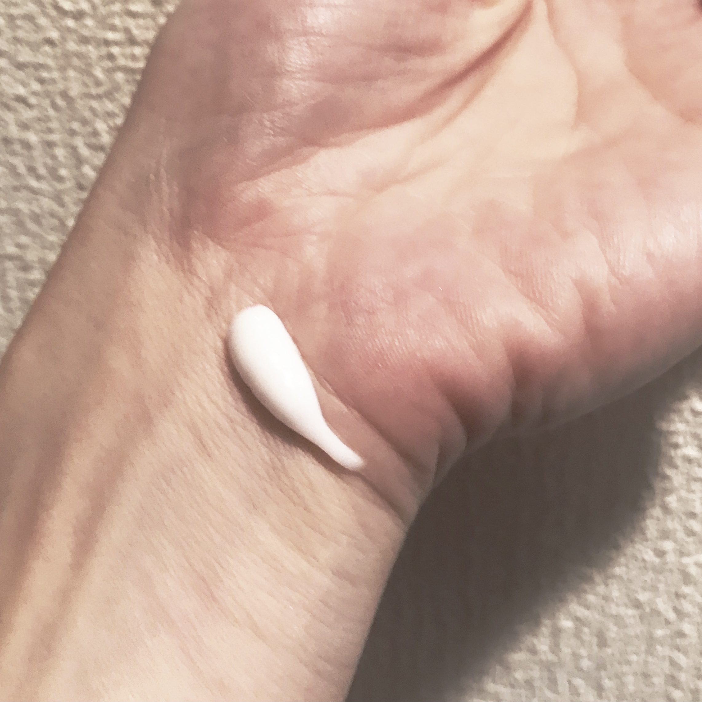 ビューティーチャージ 無香料/アトリックス/ハンドクリームを使ったクチコミ（2枚目）