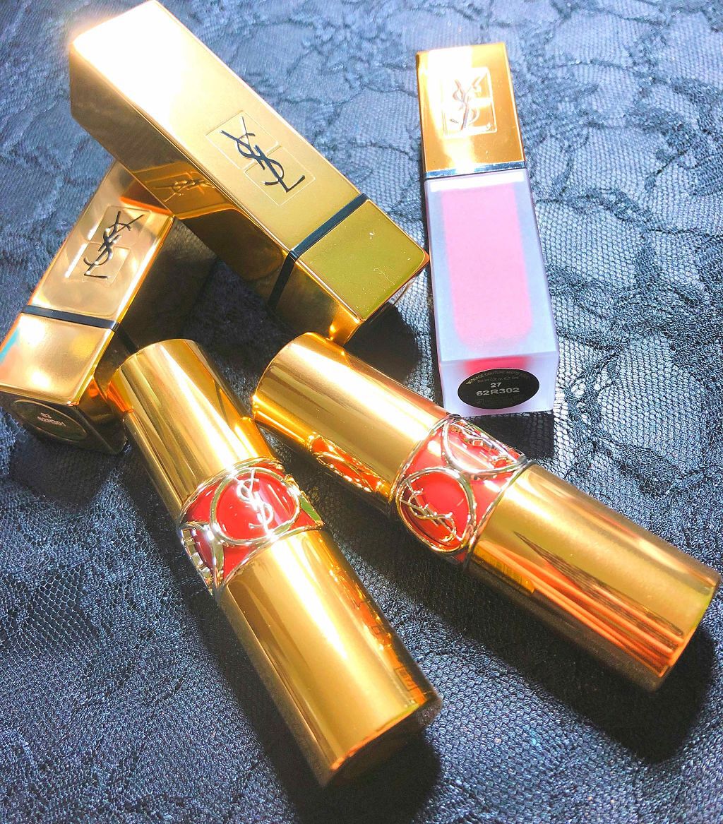 
✨✨YSL限定リップコレクション✨✨

唇にキスの余韻を宿す、
「ファイアリー キス」コレクション

公式オンラインブティックと一部店舗限定で
発売中です！
店舗ごとに発売日は異なるみたいです🤔

公式ラインからお知らせが来た瞬間公式オ