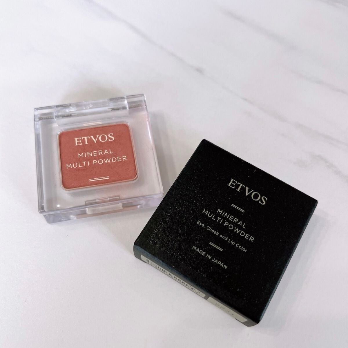 ミネラルマルチパウダー/エトヴォス/単色アイシャドウを使ったクチコミ(2枚目)