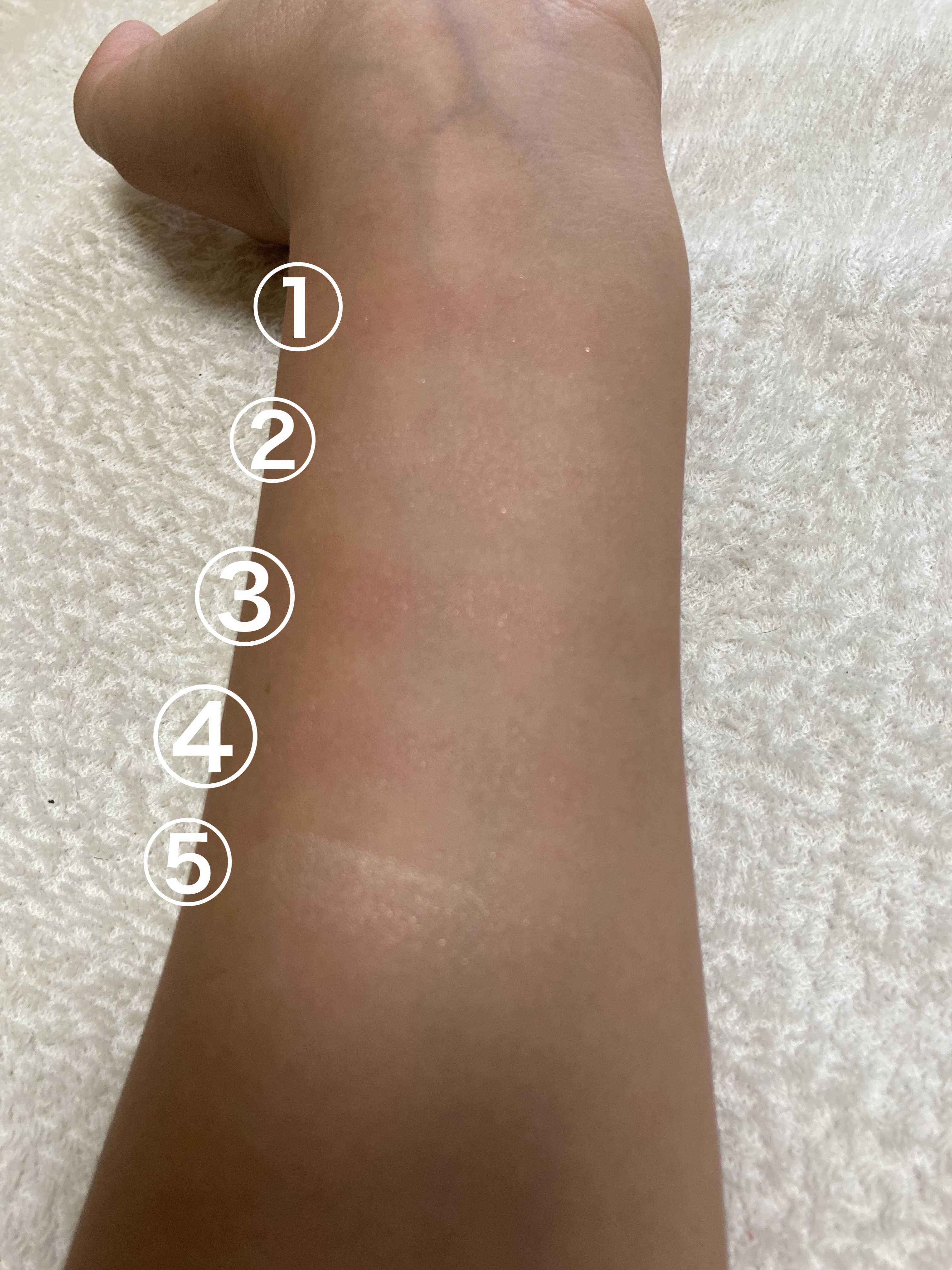 JILL STUART ジルスチュアート ブルームクチュール アイズのクチコミ「JILL STUARTジルスチュアート ブルームクチュール アイズsunlit ranuncu.....」（3枚目）