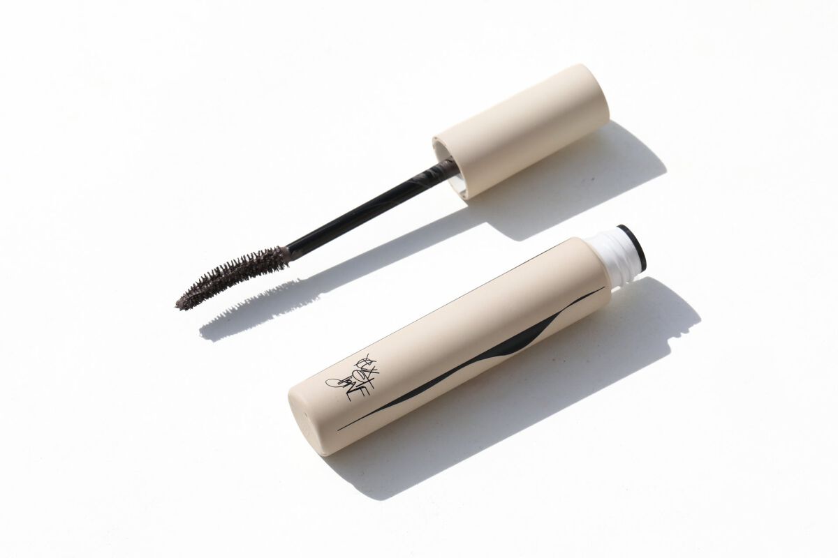 サロゥ フィルム マスカラ clay“クレイ”