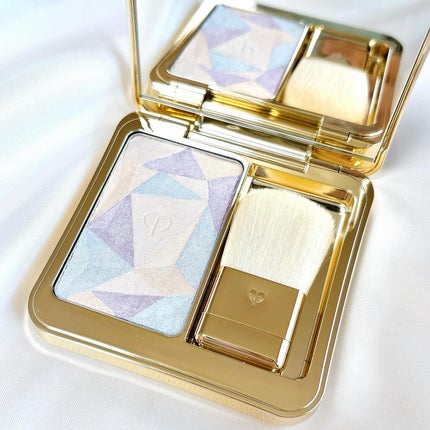 ル・レオスールデクラ 108 Shimmering Snowflakes/クレ・ド・ポー ボーテ/パウダーハイライトの画像