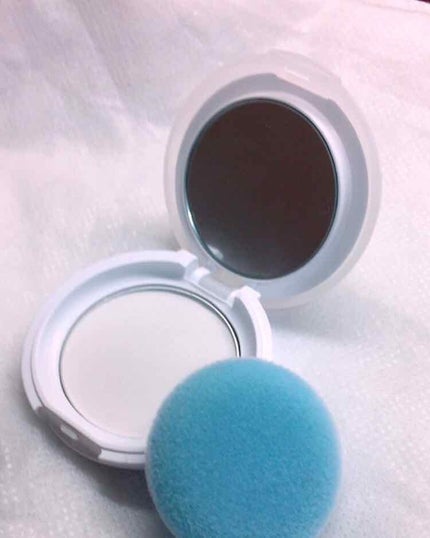 アクメディカ 薬用 オイルコントロールパウダーWH クリア/ナリスアップ/プレストパウダーを使ったクチコミ(2枚目)
