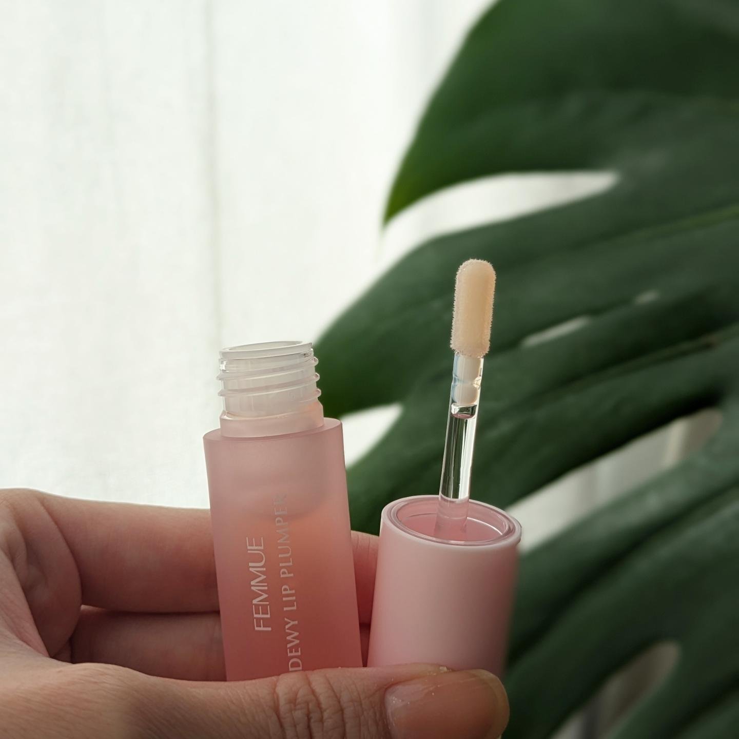 デューイー リッププランパー/FEMMUE/リッププランパーを使ったクチコミ（2枚目）