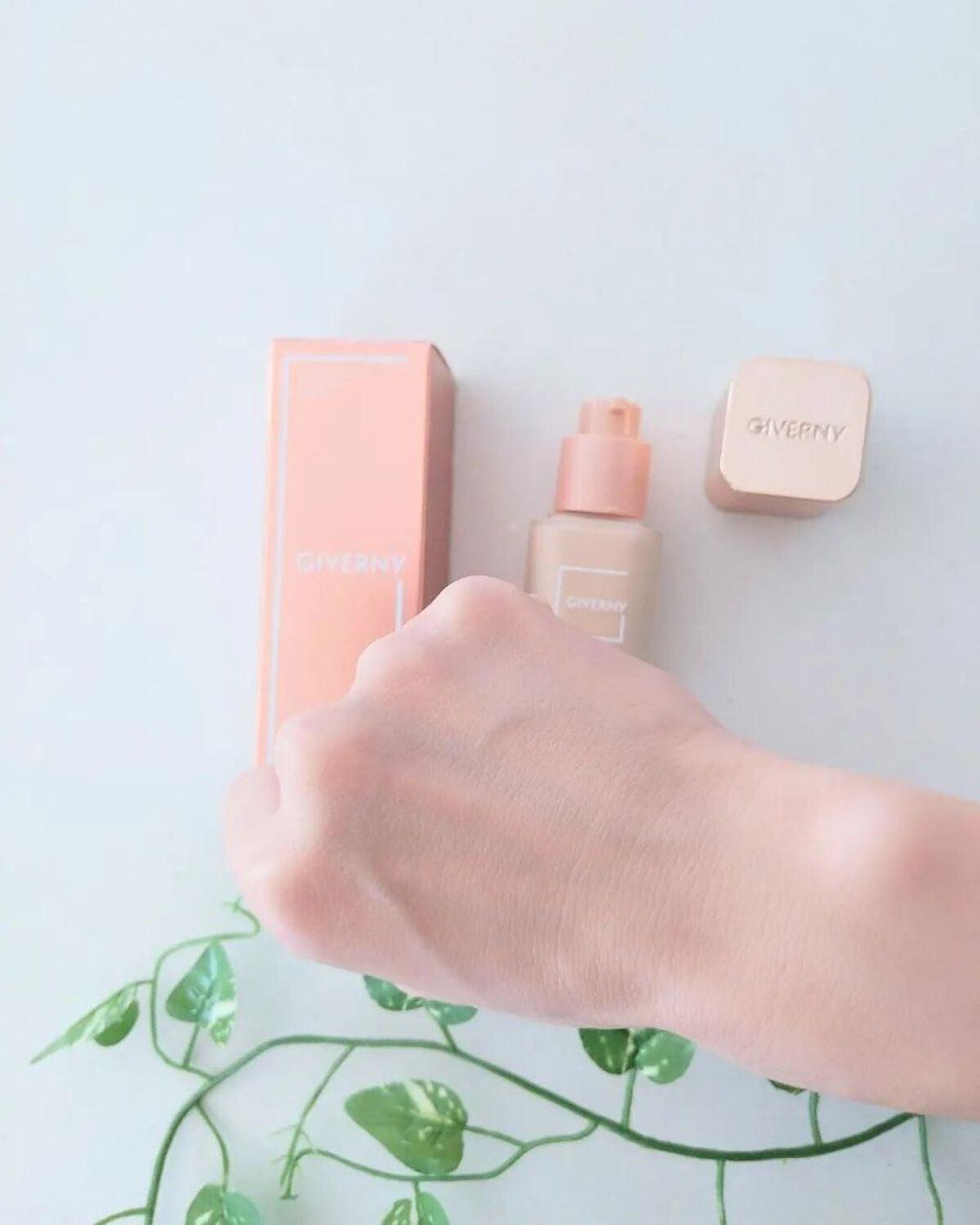 密着カバーファンデーション/GIVERNY/リキッドファンデーションを使ったクチコミ(5枚目)