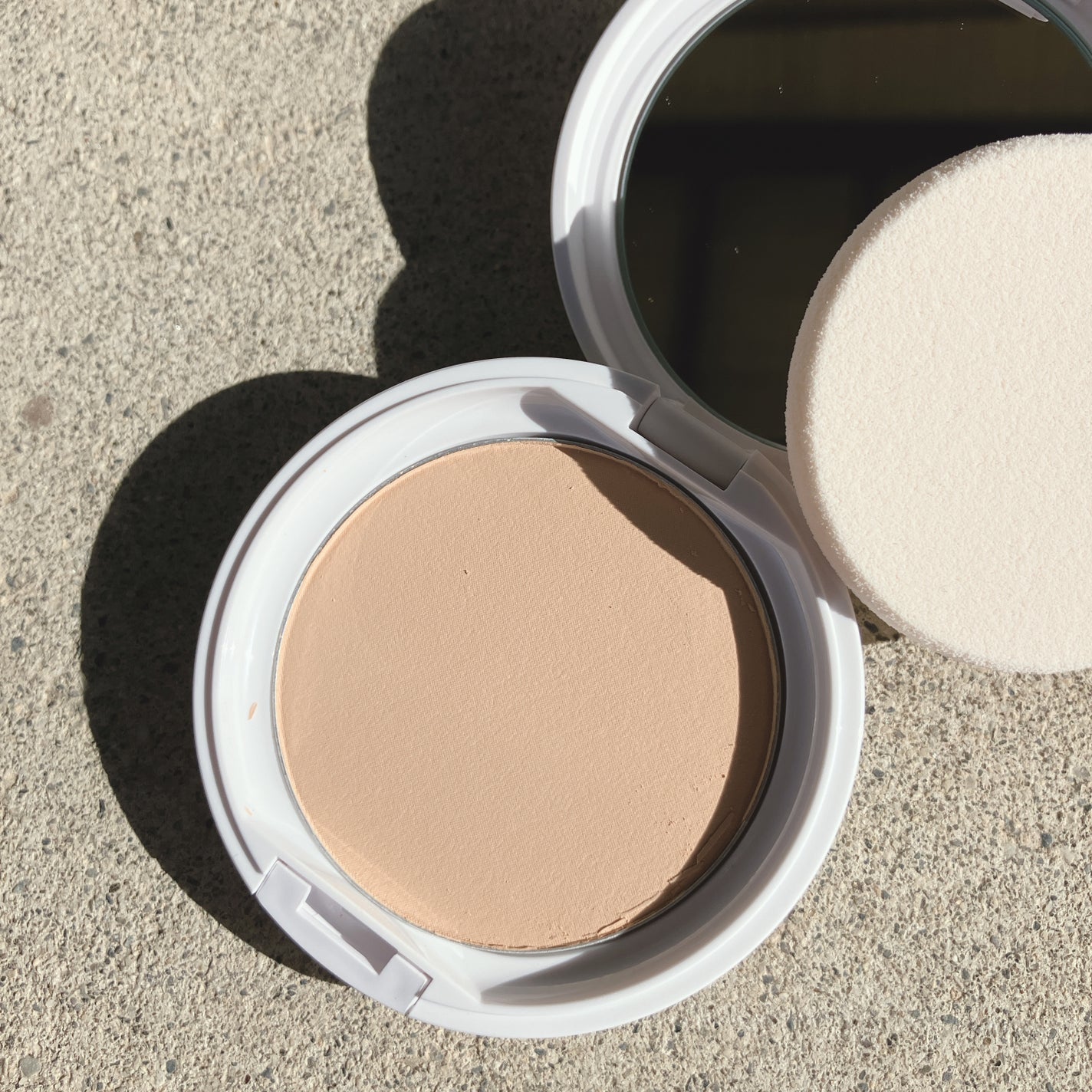 パウダレスフィットファンデーション/Moist Labo/パウダーファンデーションを使ったクチコミ(2枚目)