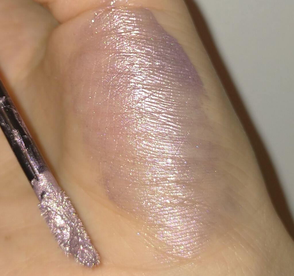 リキッド アイ グリッター/stimmung/グリッターを使ったクチコミ（2枚目）