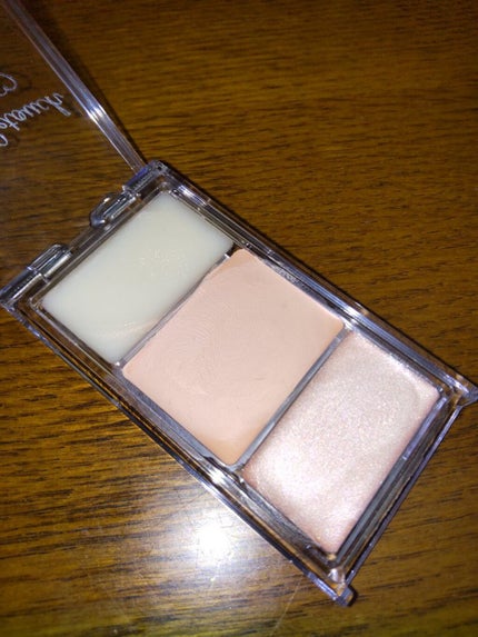 メイクリタッチパレット/KiSS/パレットコンシーラーを使ったクチコミ(2枚目)