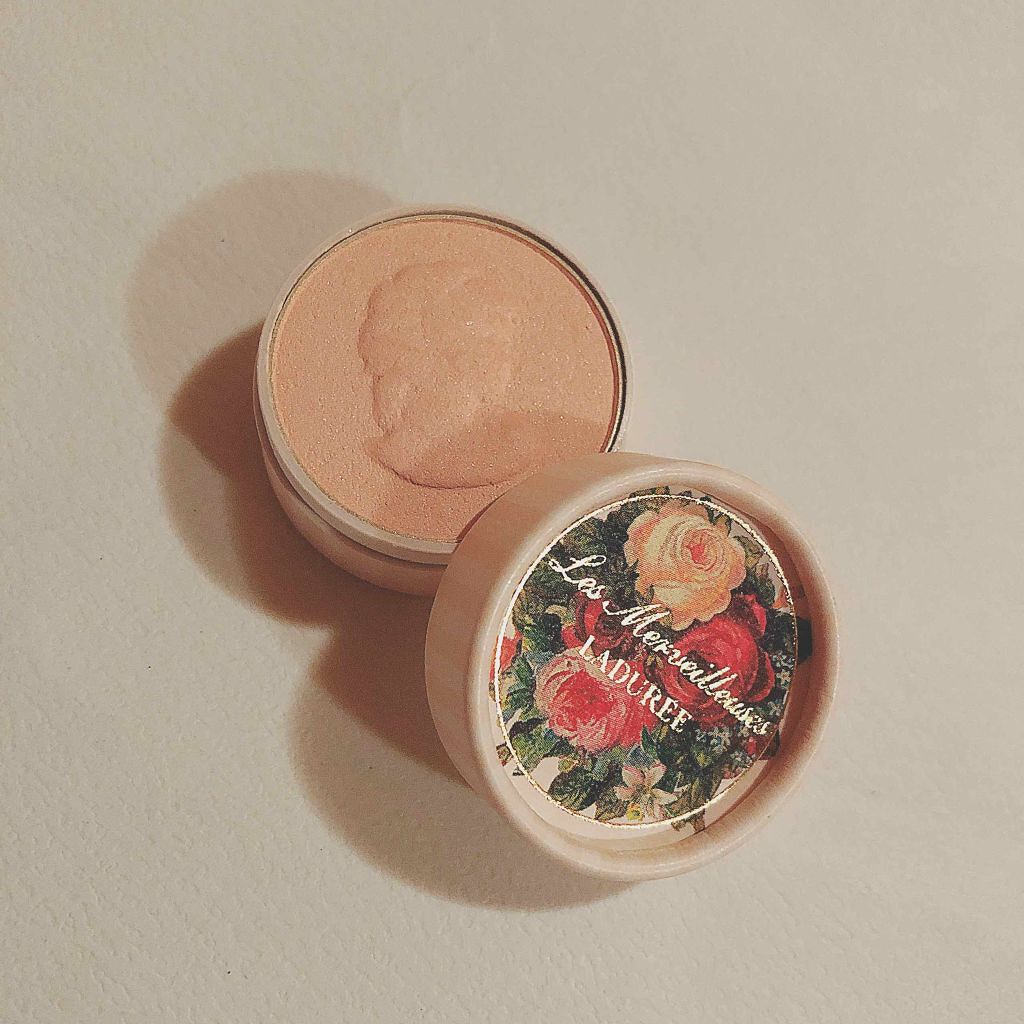 ミニ プレスト チークカラー/レ・メルヴェイユーズ ラデュレ/パウダーチークを使ったクチコミ（1枚目）