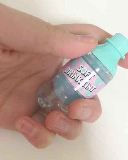 ピキビキ アートポップ エナメル ティント/TONYMOLY/リップティントを使ったクチコミ(4枚目)