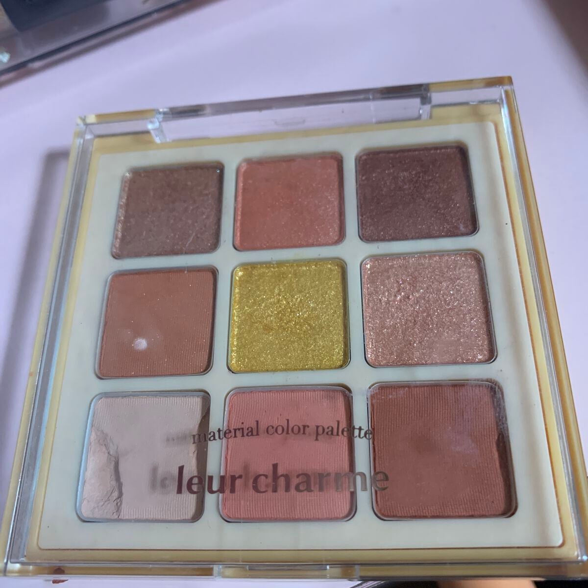 マテリアルカラーパレット/leur charme/アイシャドウパレットを使ったクチコミ(1枚目)