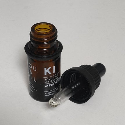 Biople YOU&OILのクチコミ「BiopleのYOU&OIL
meditation(ウッディ系の香り)
#使い切り
重ため.....」(1枚目)