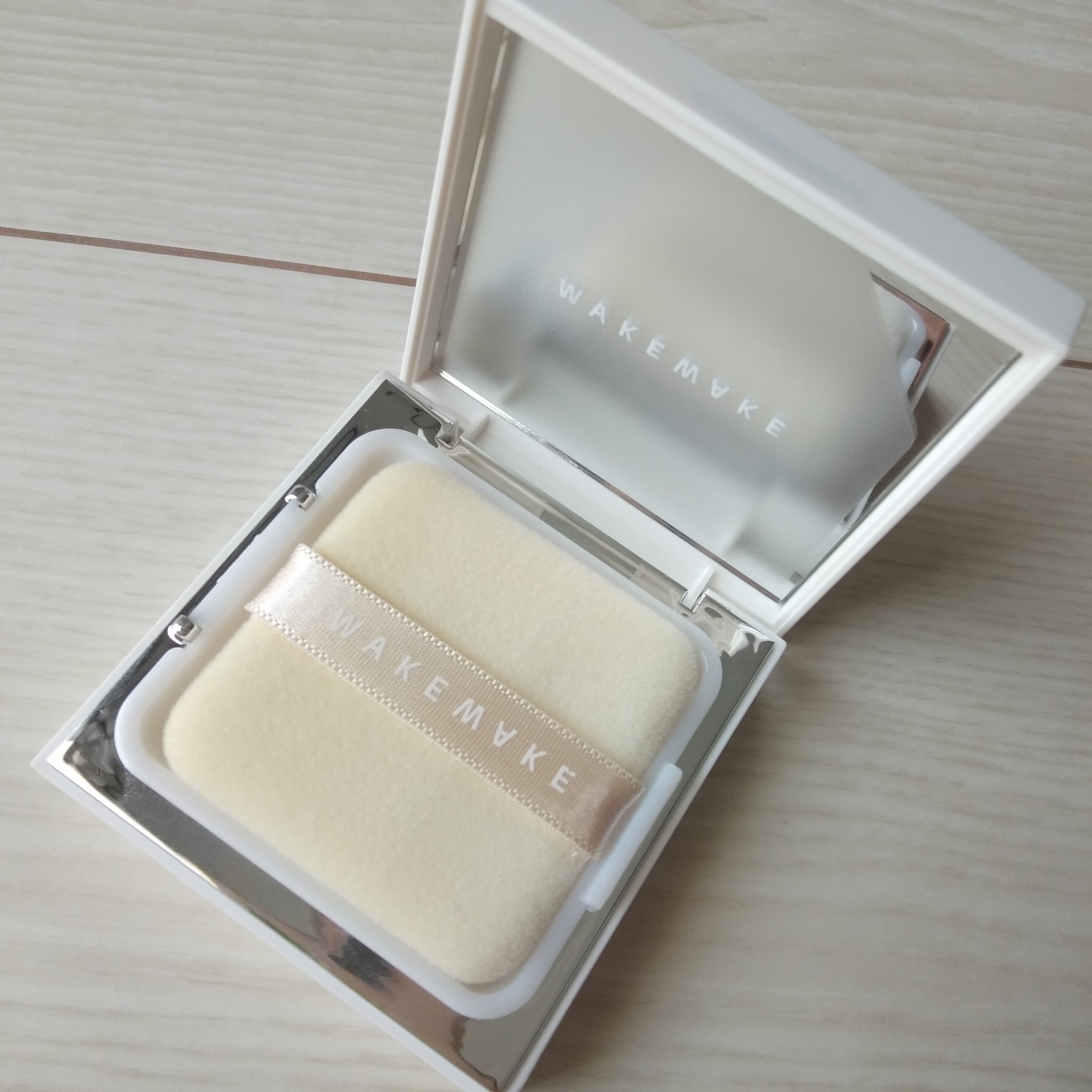WAKEMAKE STAY PIXER PACT VEGAN/wakemake/プレストパウダーを使ったクチコミ（2枚目）