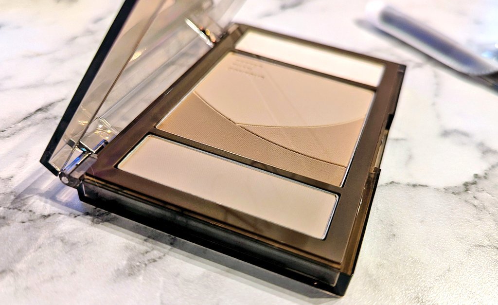 ベターザンコントゥア/rom&nd/シェーディングを使ったクチコミ（2枚目）