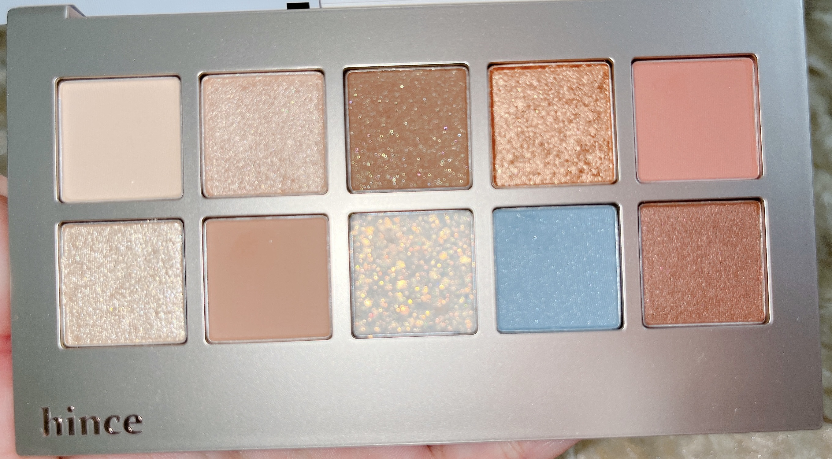 ニューデップスアイシャドウパレット/hince/アイシャドウパレットを使ったクチコミ（3枚目）