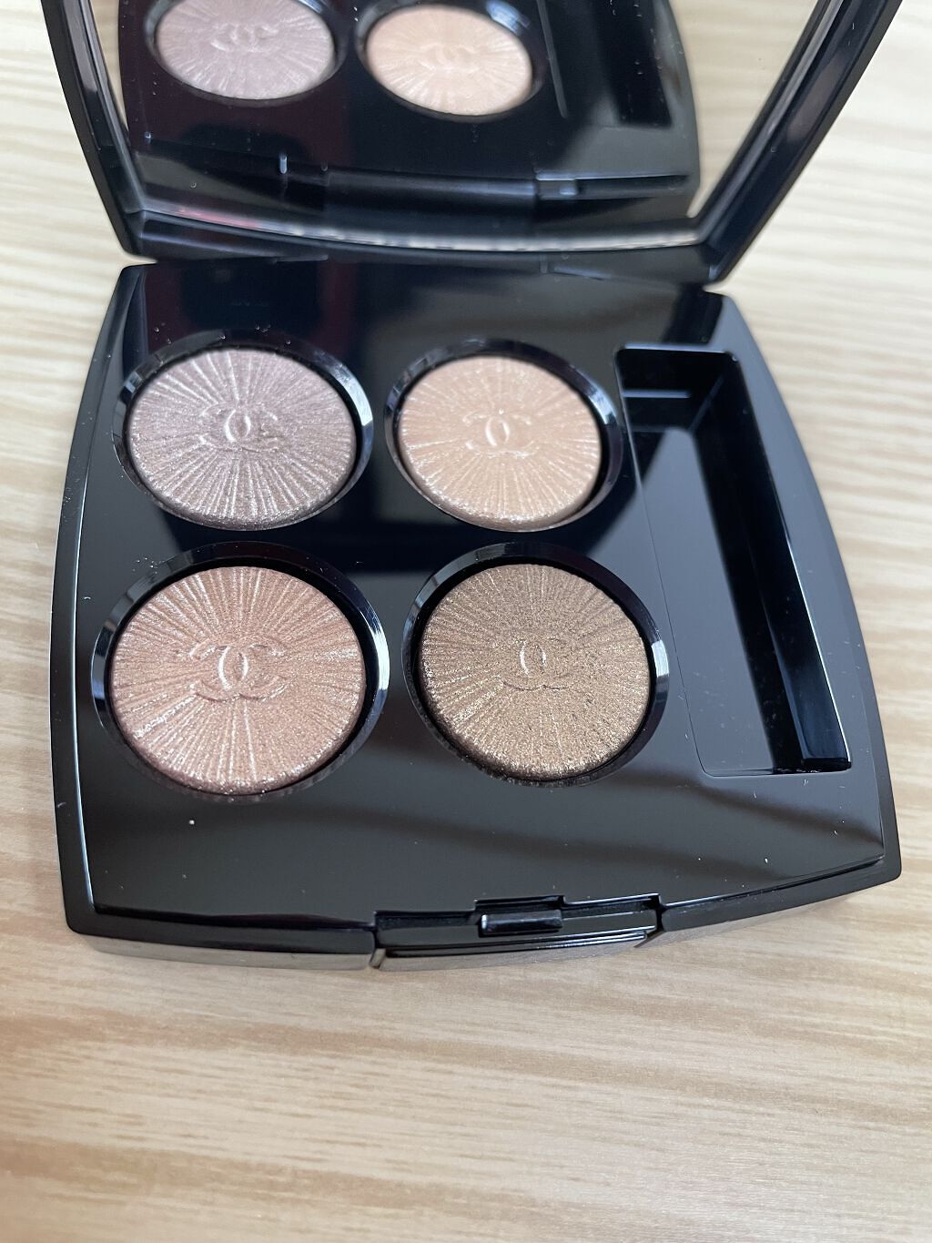 ボーム エサンシエル/CHANEL/スティックハイライトを使ったクチコミ（3枚目）