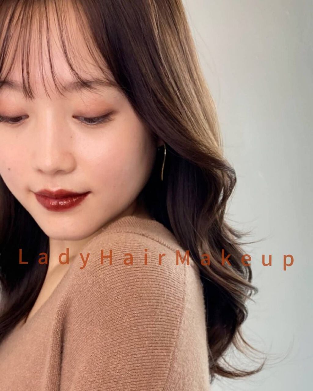 ayano_fons on LIPS 「小顔効果抜群!!誰でも可愛くなれる❤️くびれヘア❤️.顔周りの..」(1枚目)