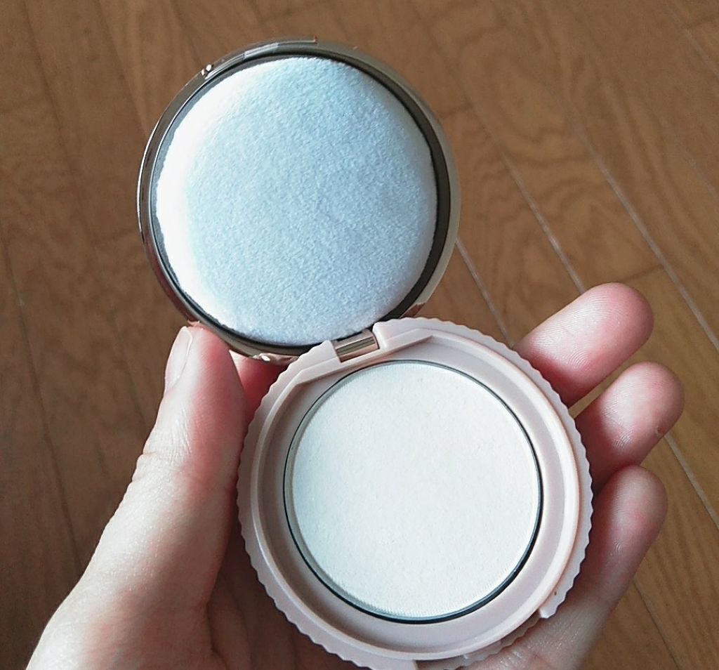 ノーセバム ミネラルパウダー/innisfree/ルースパウダーを使ったクチコミ(3枚目)