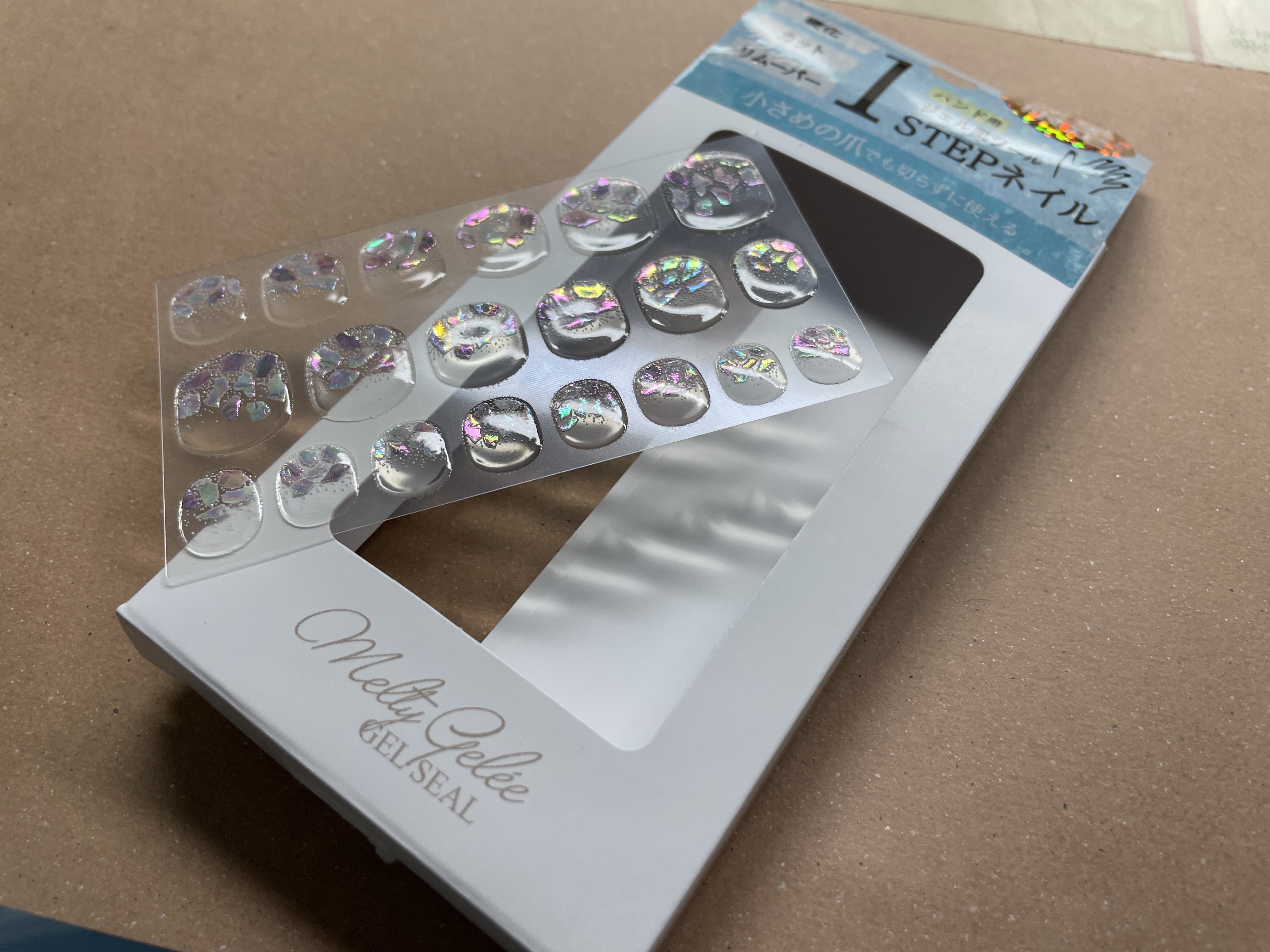 Melty Gelee メルティジュレ ジェルネイルシール/ビー・エヌ/ネイルシールを使ったクチコミ（1枚目）