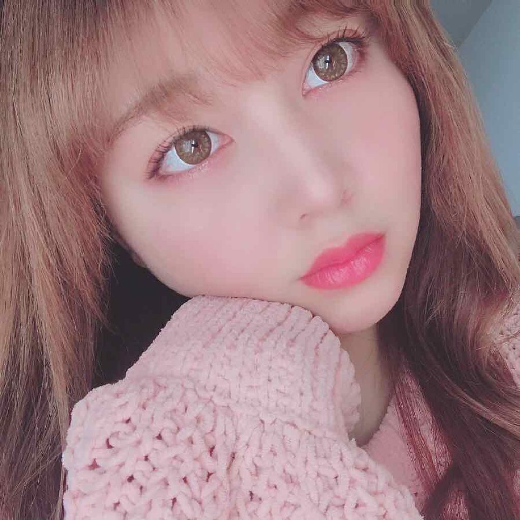 シャイニーリップグロス/More..Mi by momo/リップグロスを使ったクチコミ（2枚目）