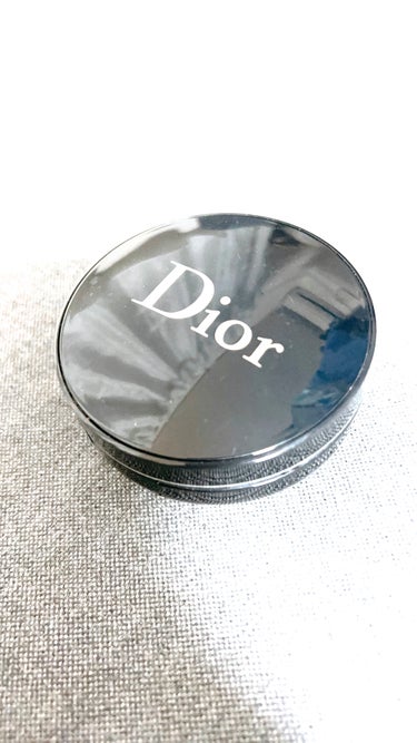 【旧】ディオールスキン フォーエヴァー クッション/Dior/クッションファンデーションを使ったクチコミ（1枚目）