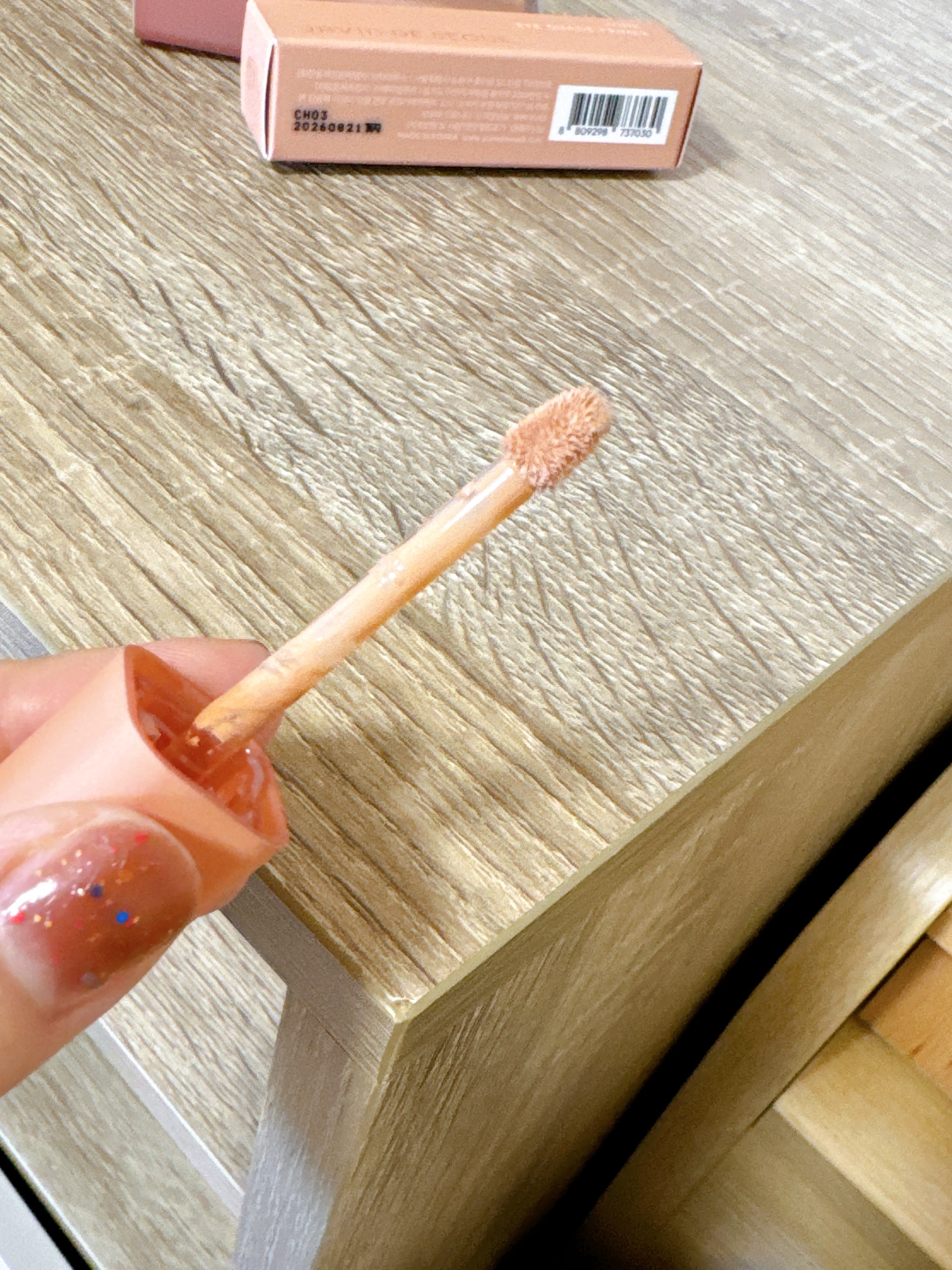 ウインク アイ シェード プライマー 04 ディープコーラル/Javin De Seoul/リキッドアイシャドウを使ったクチコミ（3枚目）