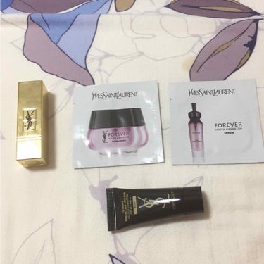 <旧>ルージュ ピュールクチュール/YVES SAINT LAURENT BEAUTE/口紅を使ったクチコミ（2枚目）