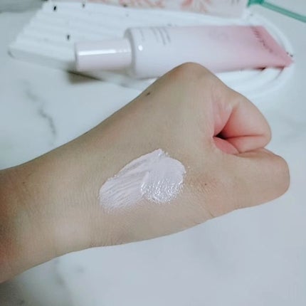 プレミ アムビーガン トーンアップ日焼け止め SPF50+PA++++/dinsee/日焼け止めミルクを使ったクチコミ(5枚目)