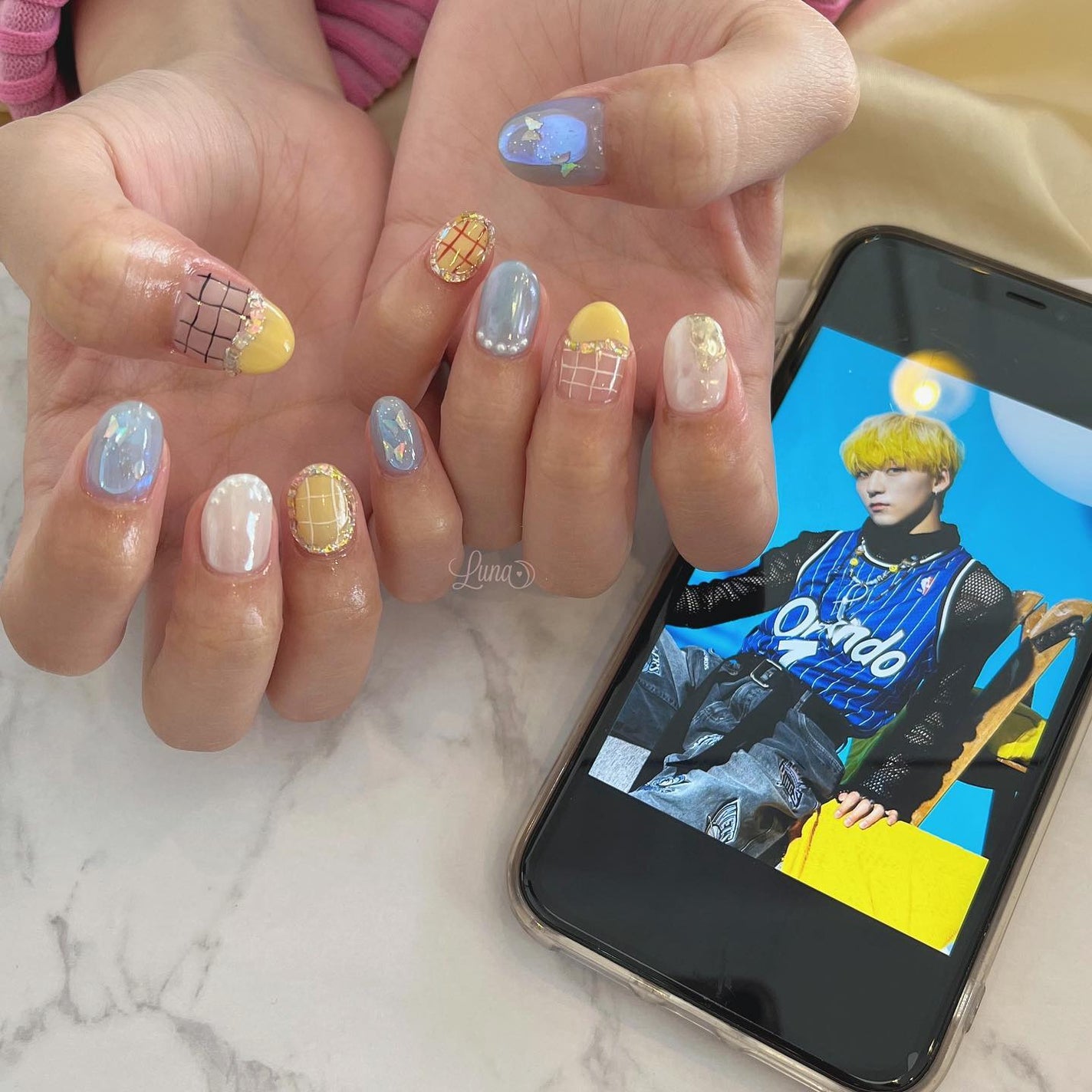 Iuna. Mizuki on LIPS 「.image🌙🇦🇷スペシャルプラン♡#nail#nailsta..」(1枚目)