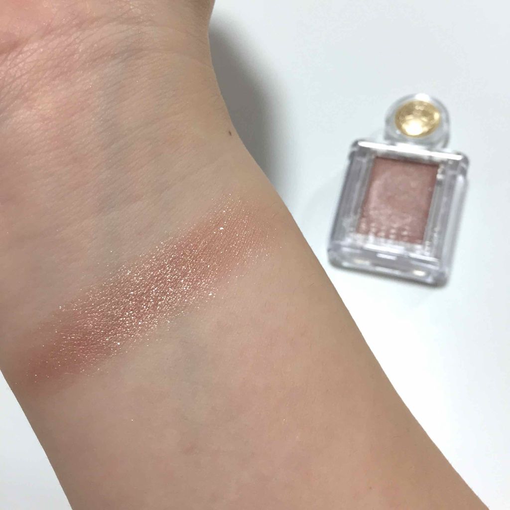 シャドーカスタマイズ/MAJOLICA MAJORCA/単色アイシャドウを使ったクチコミ(1枚目)