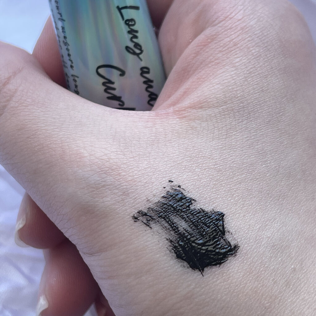 オールデイ ロング アンド カール マスカラ/Milk Touch/マスカラを使ったクチコミ（2枚目）