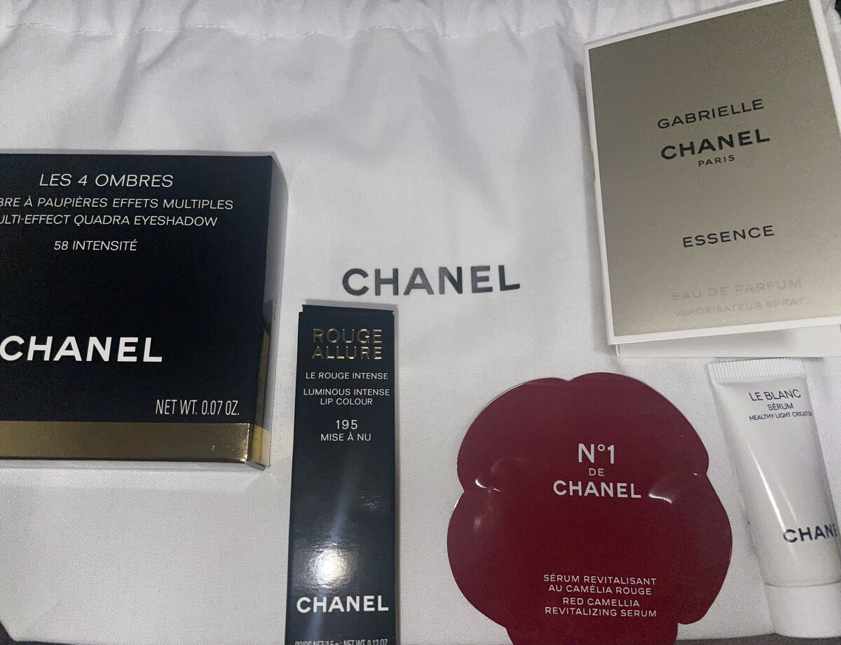 ルージュ アリュール 195 ミーズ ア ニュ＜数量限定色＞/CHANEL/口紅を使ったクチコミ（2枚目）