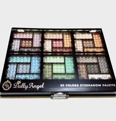 30COLORSEYESHADOWPALETTE/Dolly Angel/アイシャドウパレットを使ったクチコミ（1枚目）