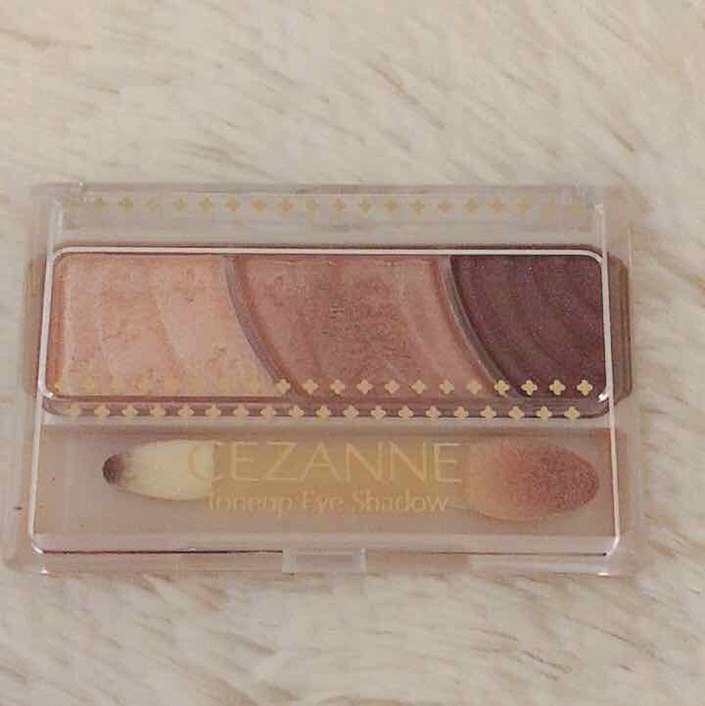 トーンアップアイシャドウ/CEZANNE/アイシャドウパレットを使ったクチコミ(1枚目)