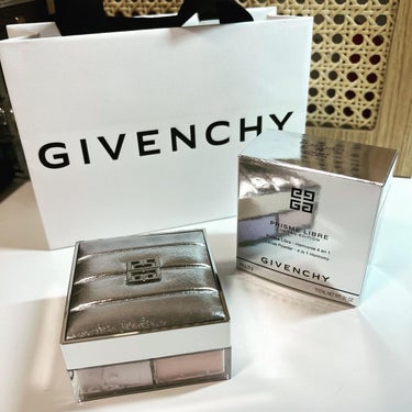 プリズム・リーブル プリズム・リーブル（ホリデー コレクション 2022）/GIVENCHY/ルースパウダーを使ったクチコミ（3枚目）