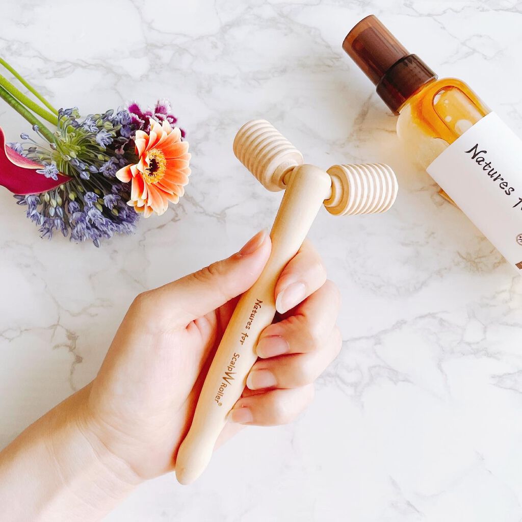 muu on LIPS 「Naturesforスカルプワンダーローション&ローラーセッ..」(2枚目)