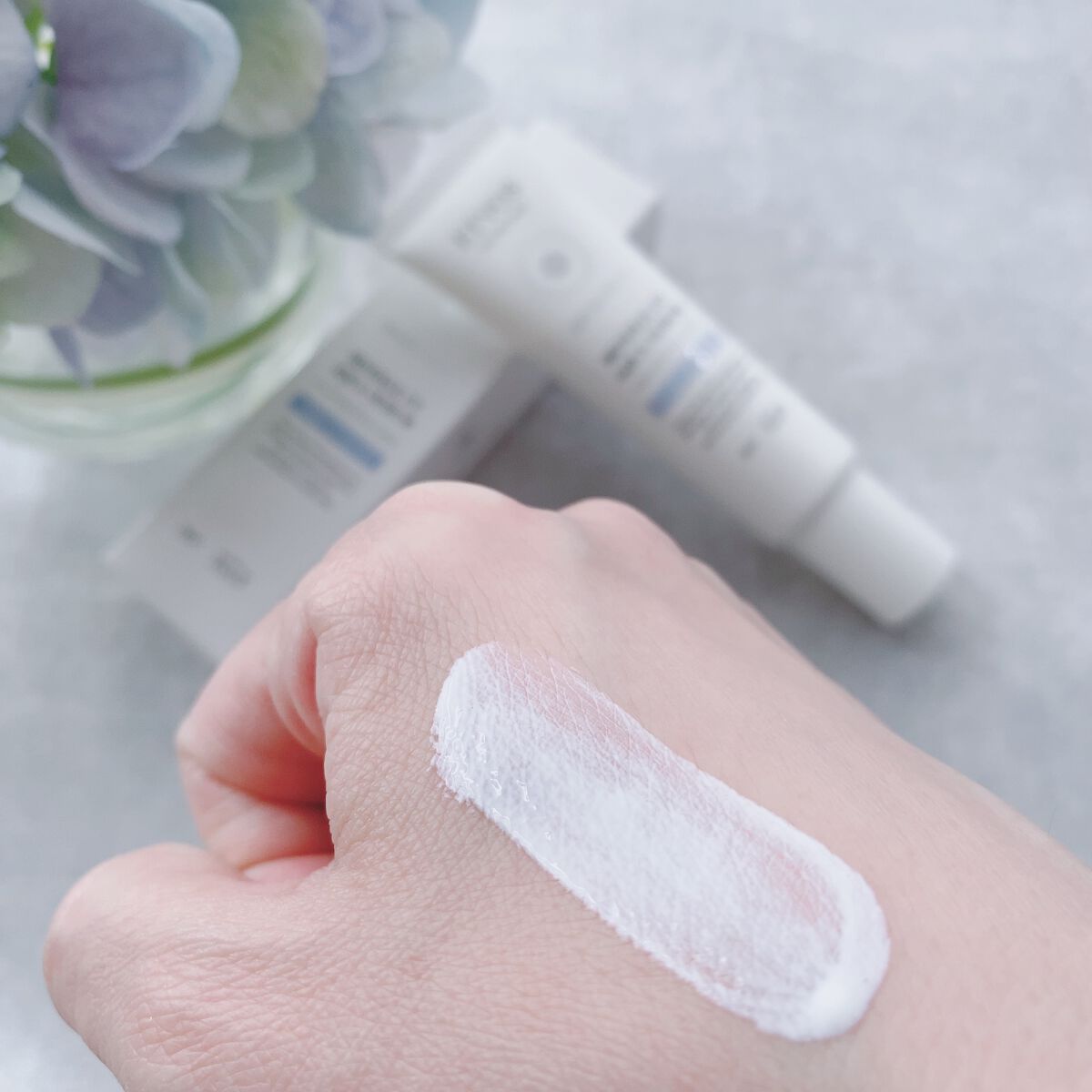 ミネラルUVアクアセラム/エトヴォス/美容液を使ったクチコミ(8枚目)