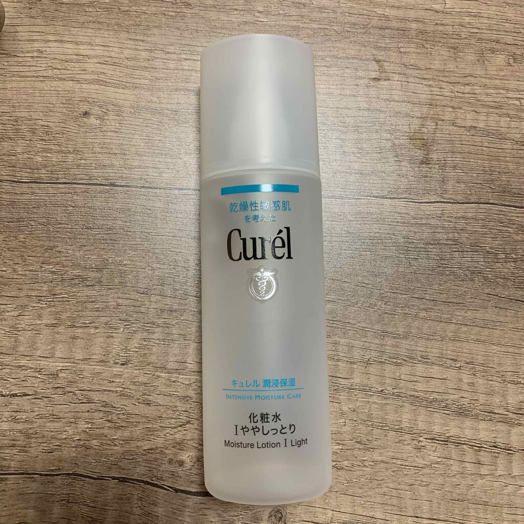 estee on LIPS 「キュレルの化粧水 ややしっとり水のようなサラサラなテクスチャー..」(1枚目)